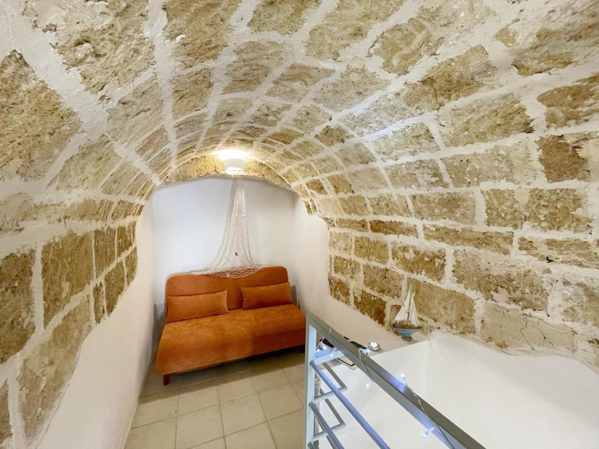 Mediterraneo House- Casa Nel Centro Storico Matino Extérieur photo